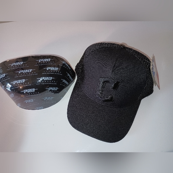 Black Cleveland Guardians snapback Pro Standard - Picture 6 of 8